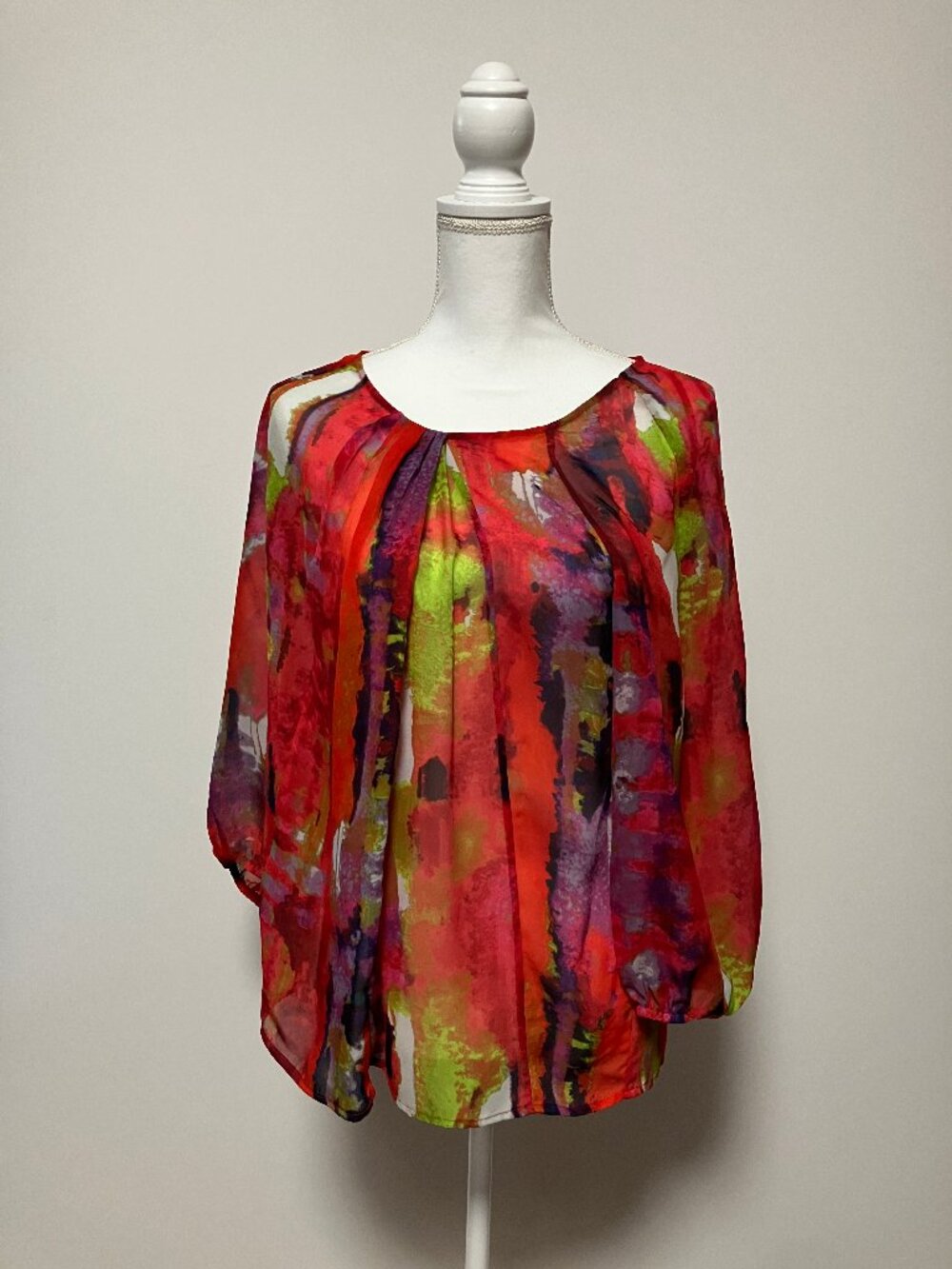 Anne Klein Sheer Abstract Watercolor Pleated Blouse Red Pink Green Small